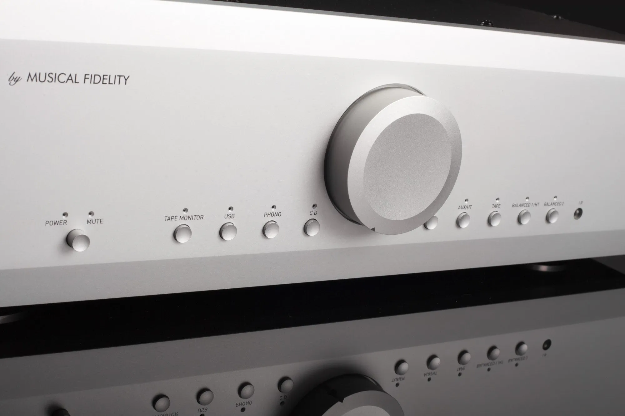 Musical Fidelity M6S PRE Preamplifier